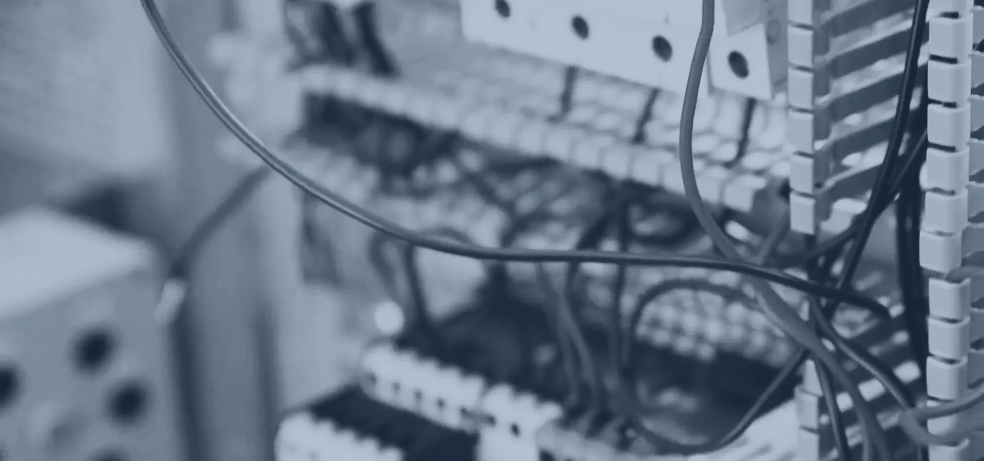 Elektroniker/in
